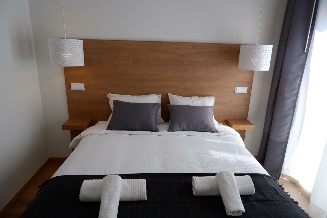 VI Mar - Guest House ลากอส ภายนอก รูปภาพ